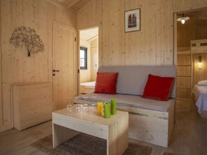 2 bedrooms, free WiFi