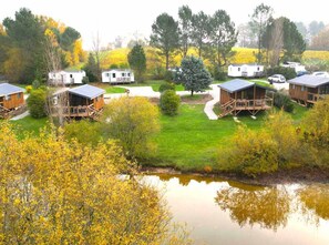 Exterior - 30m² Chalet with Terrace and Safe (Le Fouilloux)