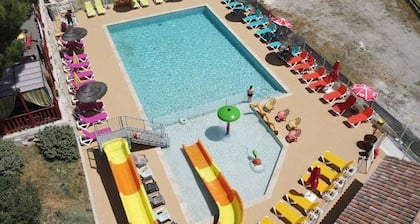 Chalet confortable avec terrasse pour 2 personnes