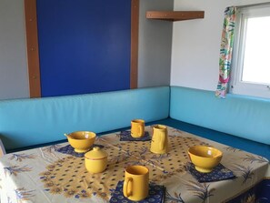 Dining - Cozy mobile home with terrace - 4 pers, 2 bedr (Sarzeau)