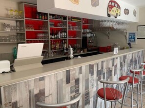Bar (on property) - Mobile home 2 bedrooms with terrace in Saint-Maime (Saint-Maime)