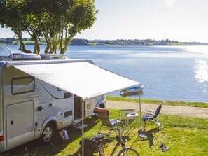 صورة غير مصنفة، 4 من 11، زرّ