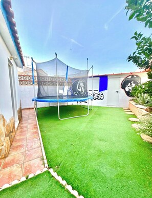 Villa, 4 chambres, fumeur, piscine privée | Enceinte de l’hébergement