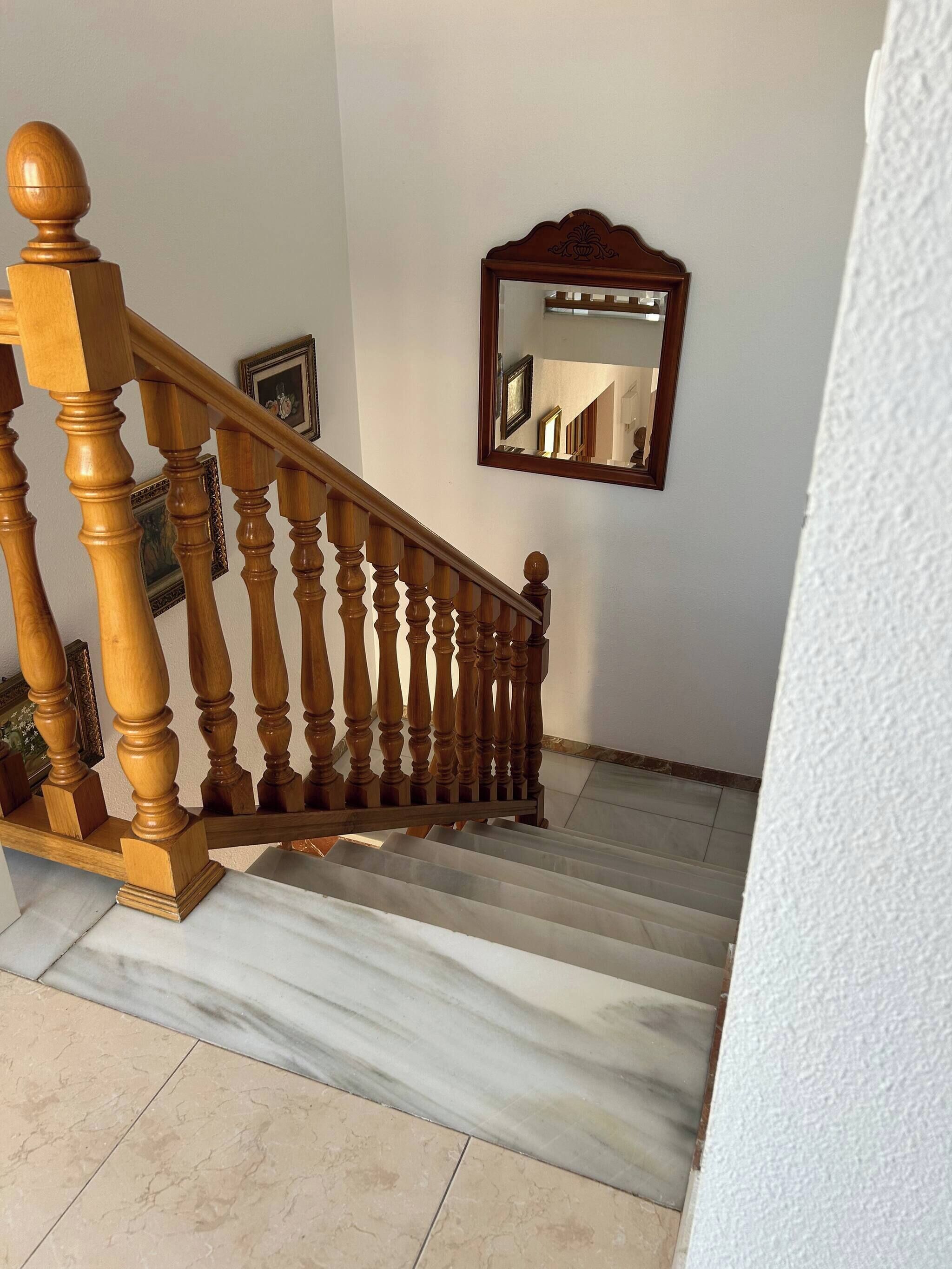 Villa, 4 slaapkamers, roken, privézwembad | Gang