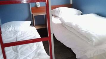 2 bedrooms