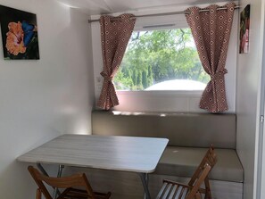 Photo non classée, 5 sur 8, bouton