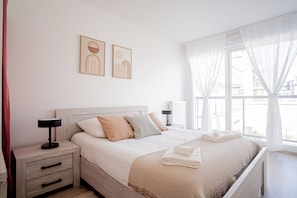 1 chambre, fer et planche à repasser, Wi-Fi, draps fournis
