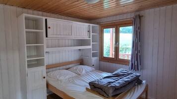 2 bedrooms, free WiFi, wheelchair access