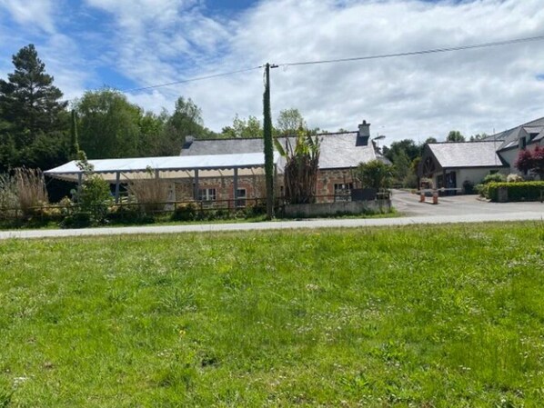 Property grounds - Mobile home with terrace for 4 people (Guégon)
