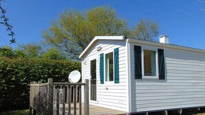 Exterior - Cozy mobile home with terrace in Avrillé (Avrillé)
