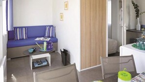 Interior - Cozy mobile home with terrace in Avrillé (Avrillé)