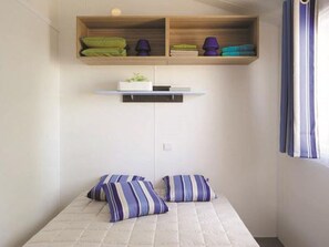 Free WiFi - Cozy mobile home with terrace in Avrillé (Avrillé)