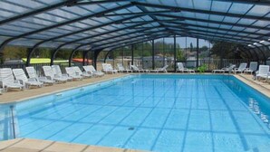 Pool - Cozy mobile home with terrace in Avrillé (Avrillé)
