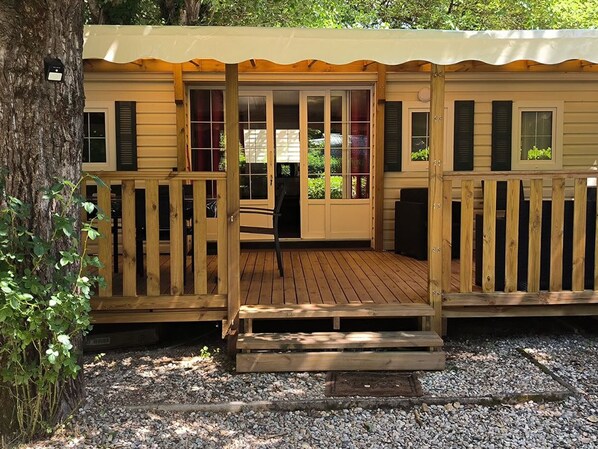 Terrace/patio - Mobile home for 8 people with accessible terrace (Mialet)