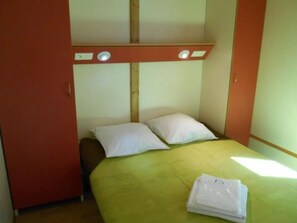2 bedrooms, free WiFi - Chalet with terrace for 6 guests in Gurmençon (Gurmençon)