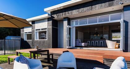 Mangawhai Family Fun - Mangawhai Heads Escape