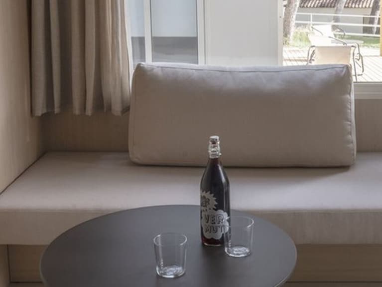 Casa Móvil 2 Dormitorios Con Terraza En San Sebastián - Lasarte-Oria