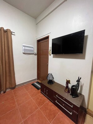 Habitación, 1 habitación, para fumadores, patio | Servicios de la habitación