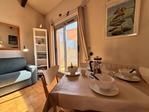 Dining - Duplex House 2 Bedrooms, Lake View, Six-Fours-les-Plages (Six-Fours-les-Plages)