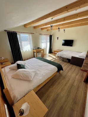 Superior Room, Balcony, Mountain View | Iron/ironing board, free WiFi