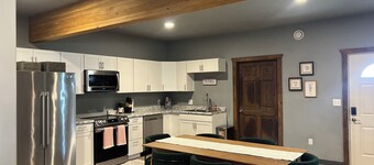 Modern 2‑bed condo near downtown Fairbanks • fully equipped kitchen • in‑unit laundry • off‑street parking