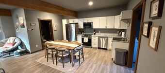 Modern 2‑bed condo near downtown Fairbanks • fully equipped kitchen • in‑unit laundry • off‑street parking