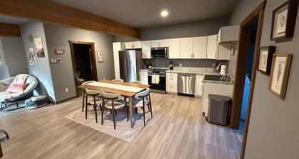 Modern 2‑bed condo near downtown Fairbanks • fully equipped kitchen • in‑unit laundry • off‑street parking