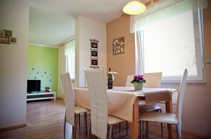 Dining - Family-friendly app in a picturesque Soca river valley (Tolmin)