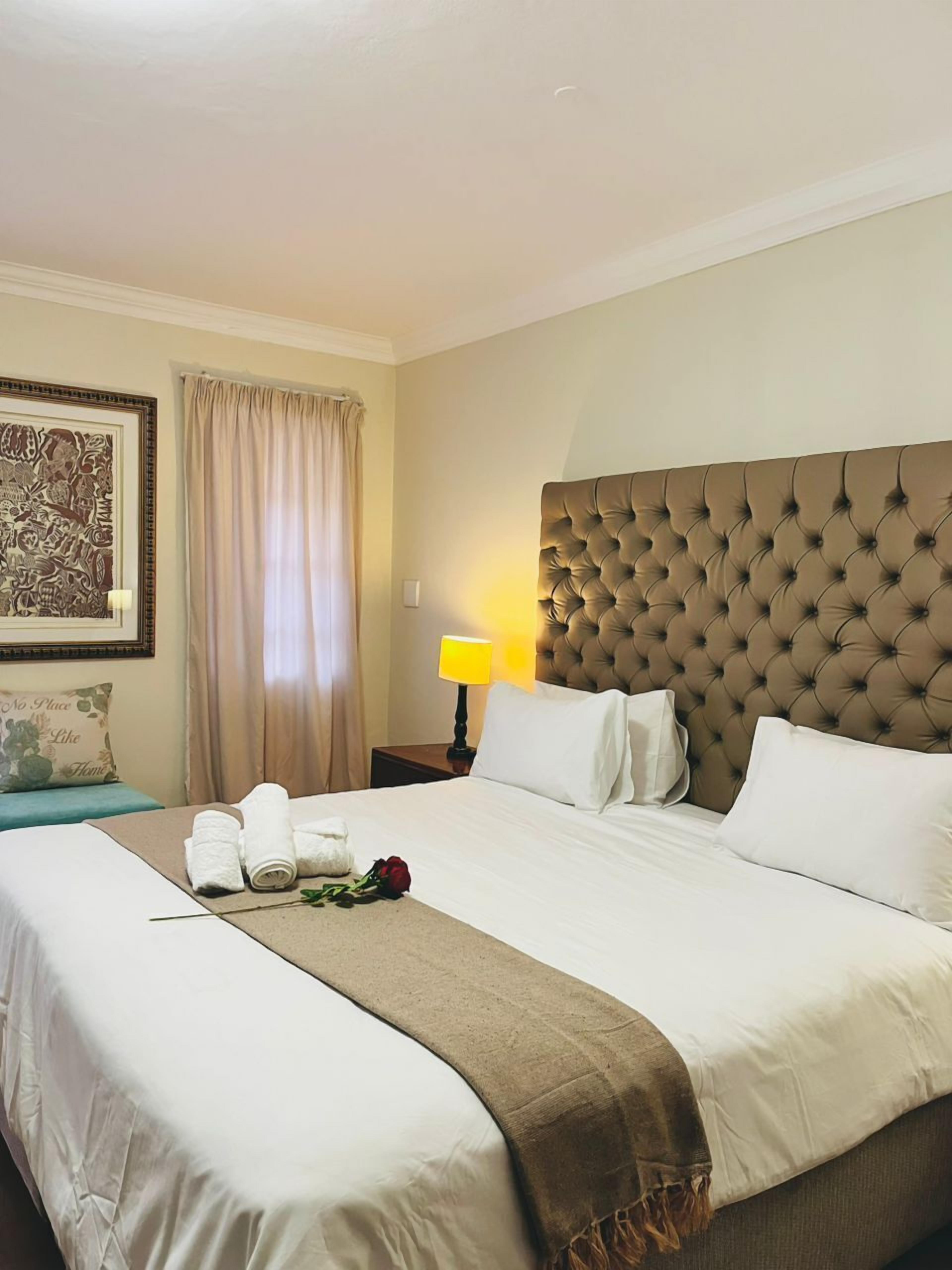 Comfort Double Room | In-room safe, laptop workspace, iron/ironing board, free WiFi
