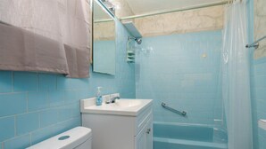 Towels - Lake Front Getaway on Lake Ft Phantom (Abilene)
