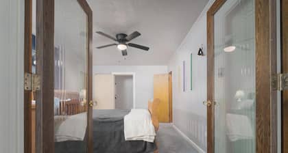 Lake Front Getaway on Lake Ft Phantom