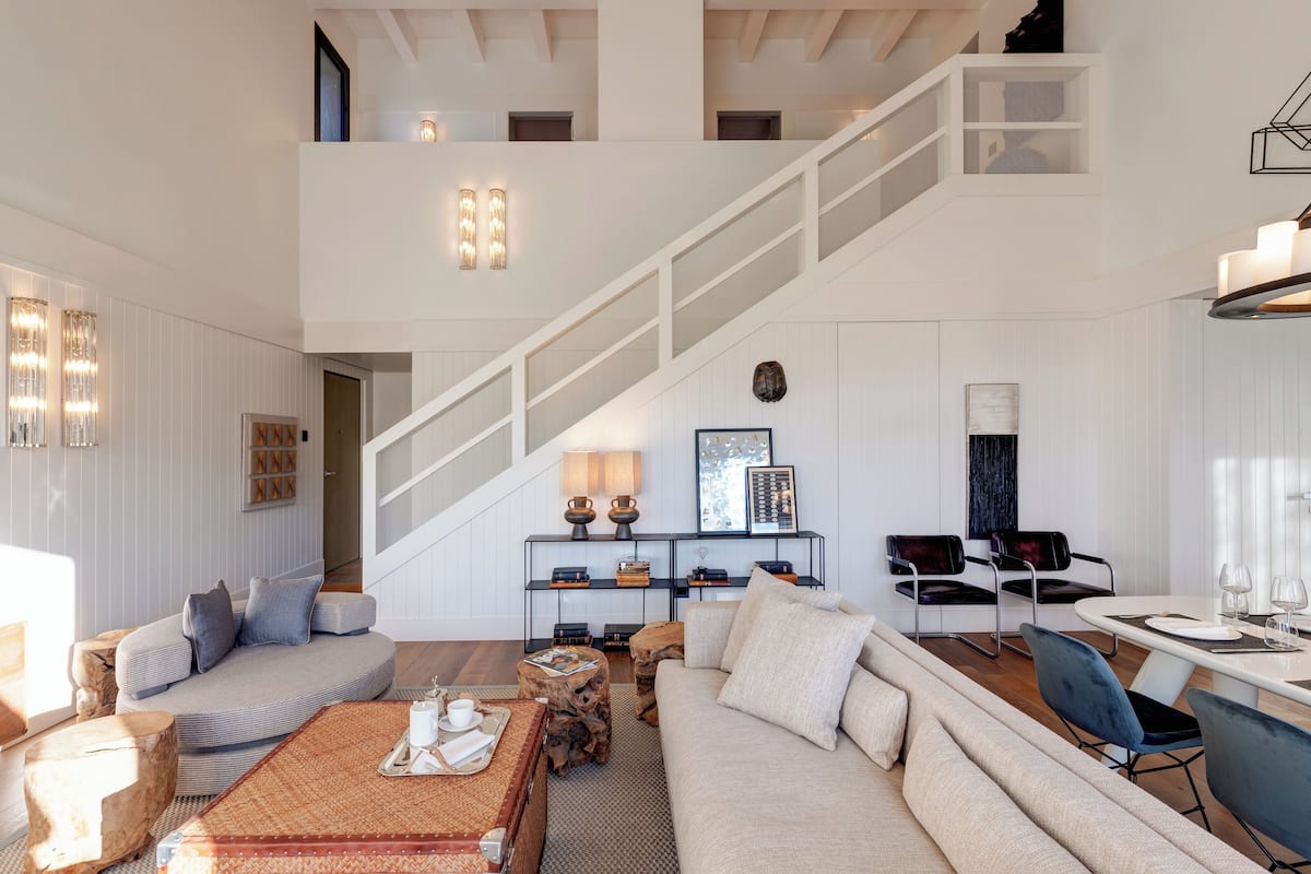 Villa, 6 Bedrooms, Hill View | Living area | Smart TV
