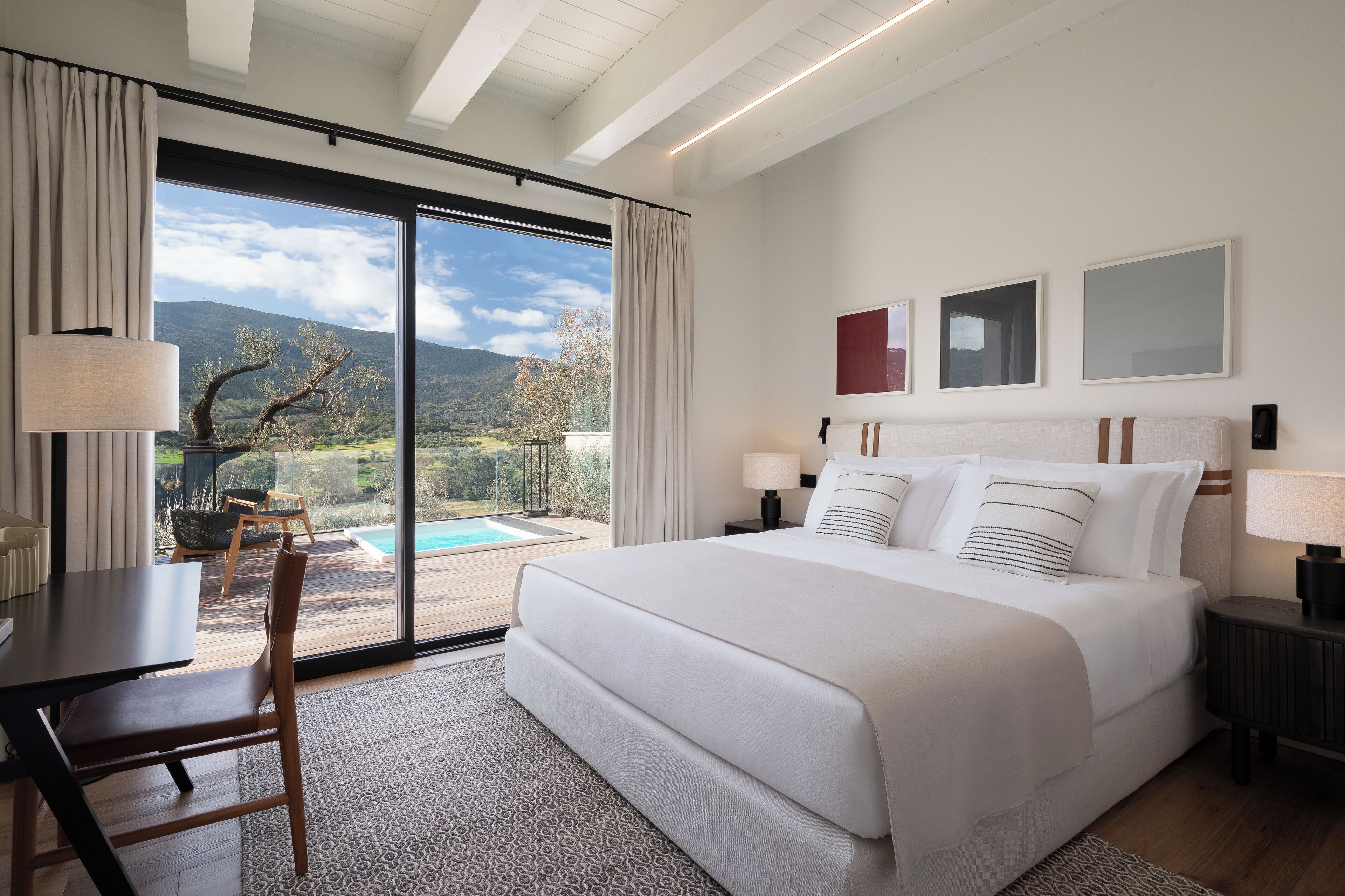 Villa, 4 chambres, bain à remous, vue colline