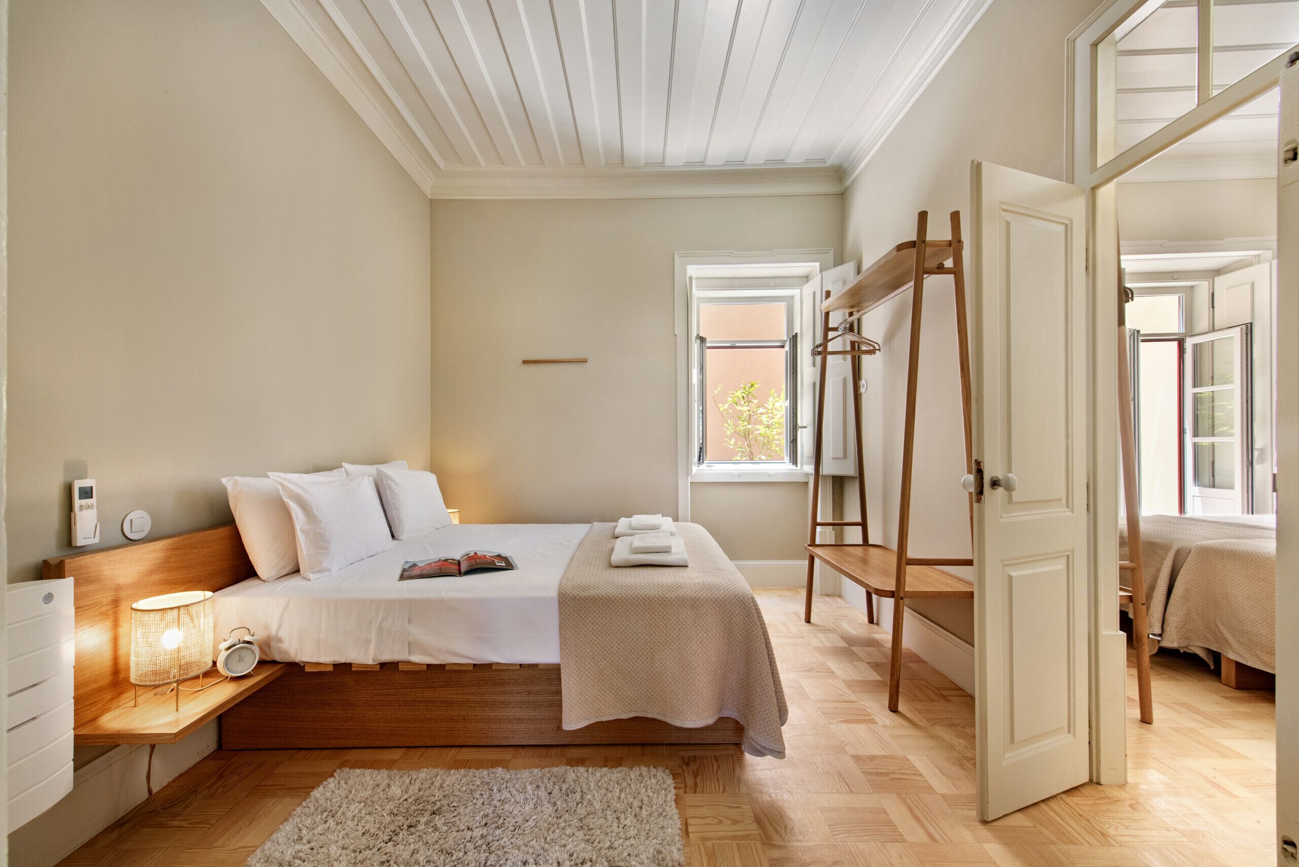 2 chambres, fer et planche à repasser, Wi-Fi gratuit, draps fournis