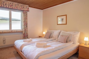 2 Schlafzimmer, Internetzugang, Bettwäsche