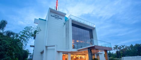 Facciata della struttura