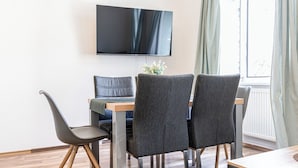 Ảnh chưa phân loại, 2 trong số 26 ảnh, nút