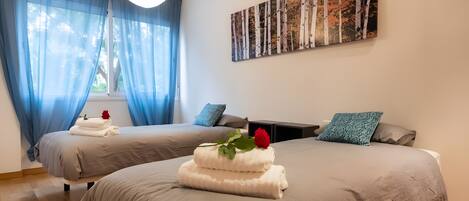 2 sovrum, strykjärn/strykbräda, wi-fi och sängkläder