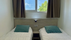 2 bedrooms, free WiFi, bed sheets