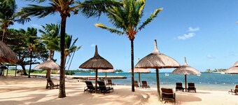 Villa Lagoon in Anahita Golf & Spa Resort.
60% off on Golf reservation fees !