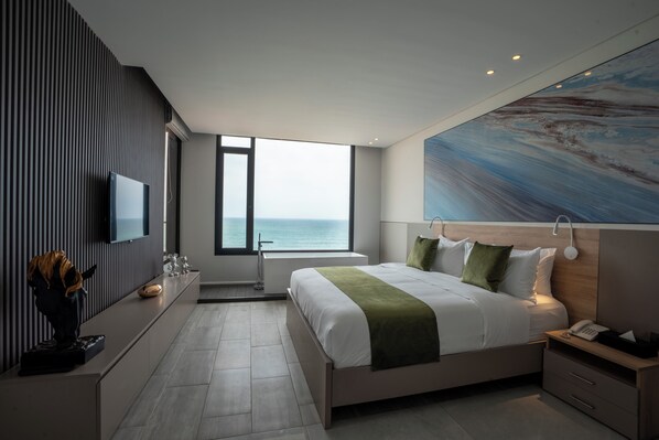 Executive Suite | Free WiFi - Beverly Beach Hotel (Jounieh)