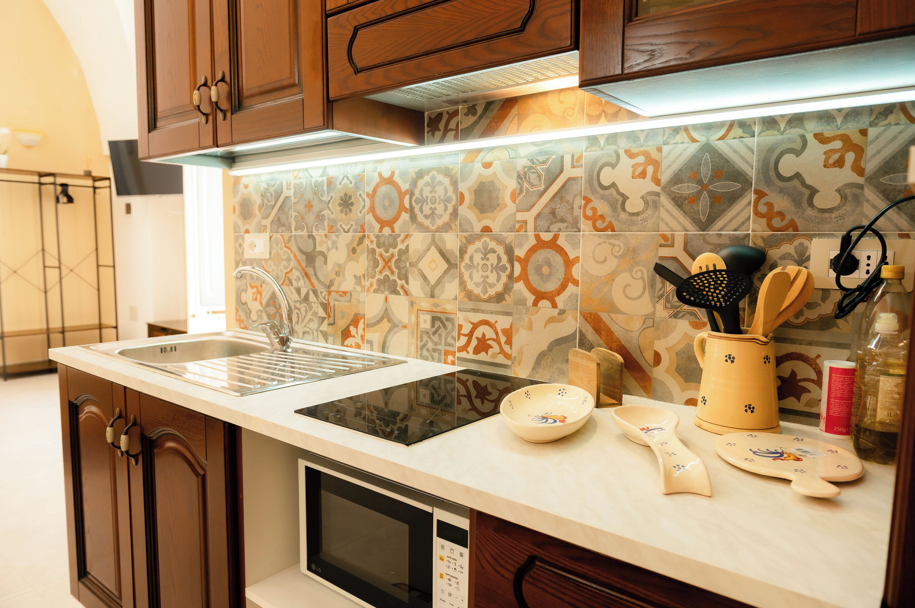 Micro-ondes, plaque de cuisson