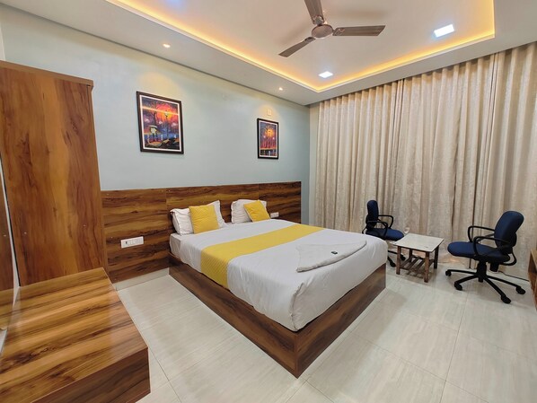 Classic Room | Desk, free WiFi, bed sheets