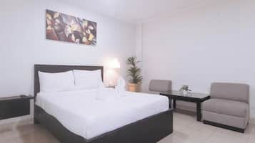 Desk, free WiFi, bed sheets
