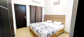 Patron Stay - 3 BHK Villa Vrindavan