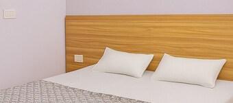 Patron Stay - 3 BHK Villa Vrindavan