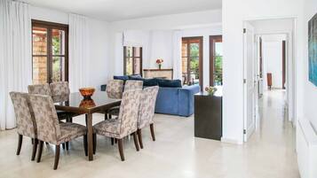 Villa (3 Bedrooms) | Interior