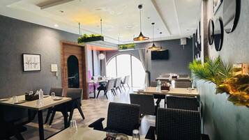 تناول الطعام