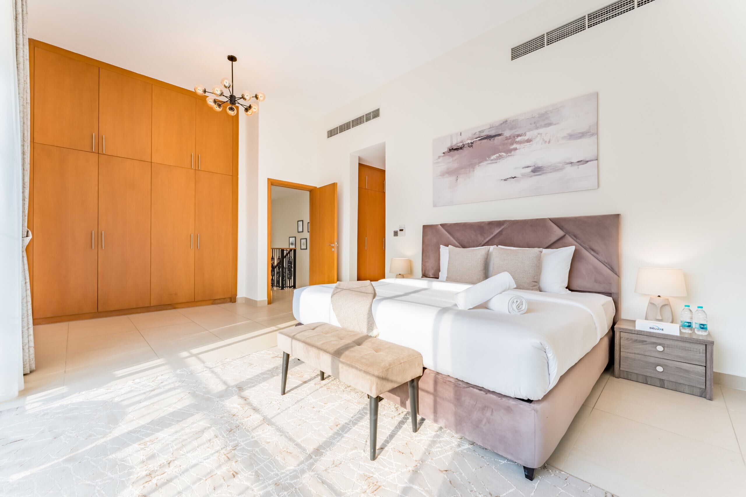 5 Schlafzimmer, Zimmersafe, Bügeleisen/Bügelbrett, kostenloses WLAN