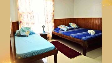 Kamar Double Deluks | Meja kerja, Wi-Fi gratis, dan seprai linen